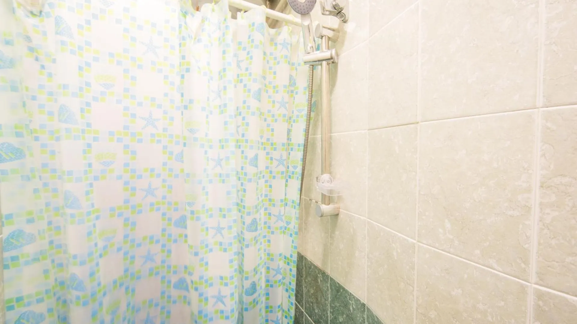 Downtown - Compact Low Cost Flat - 1St Floor Burgas City